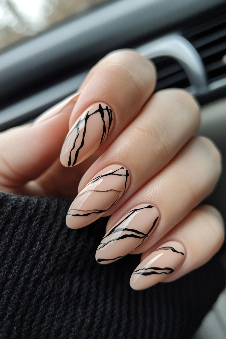 17. Abstract Lines (Unique Nail Design Ideas) - Unique Nail Design Ideas