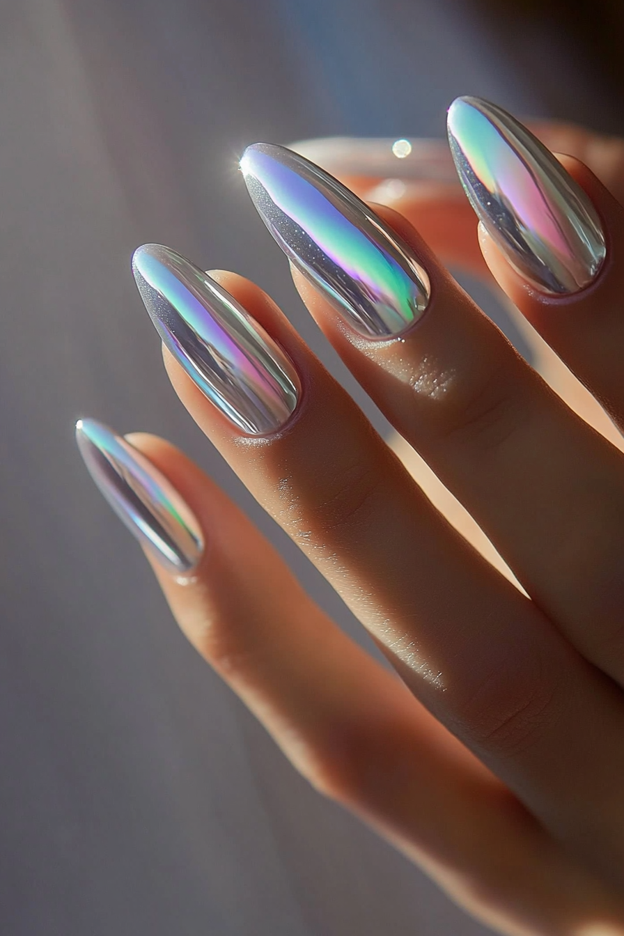 20. Holographic Silver Glow (Oval Nail Design Ideas) - Oval Nail Design Ideas