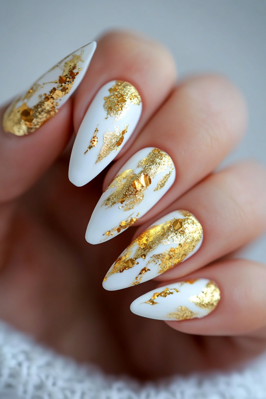23. Abstract Gold and White Art (White And Gold Nail Design Ideas) - White And Gold Nail Design Ideas