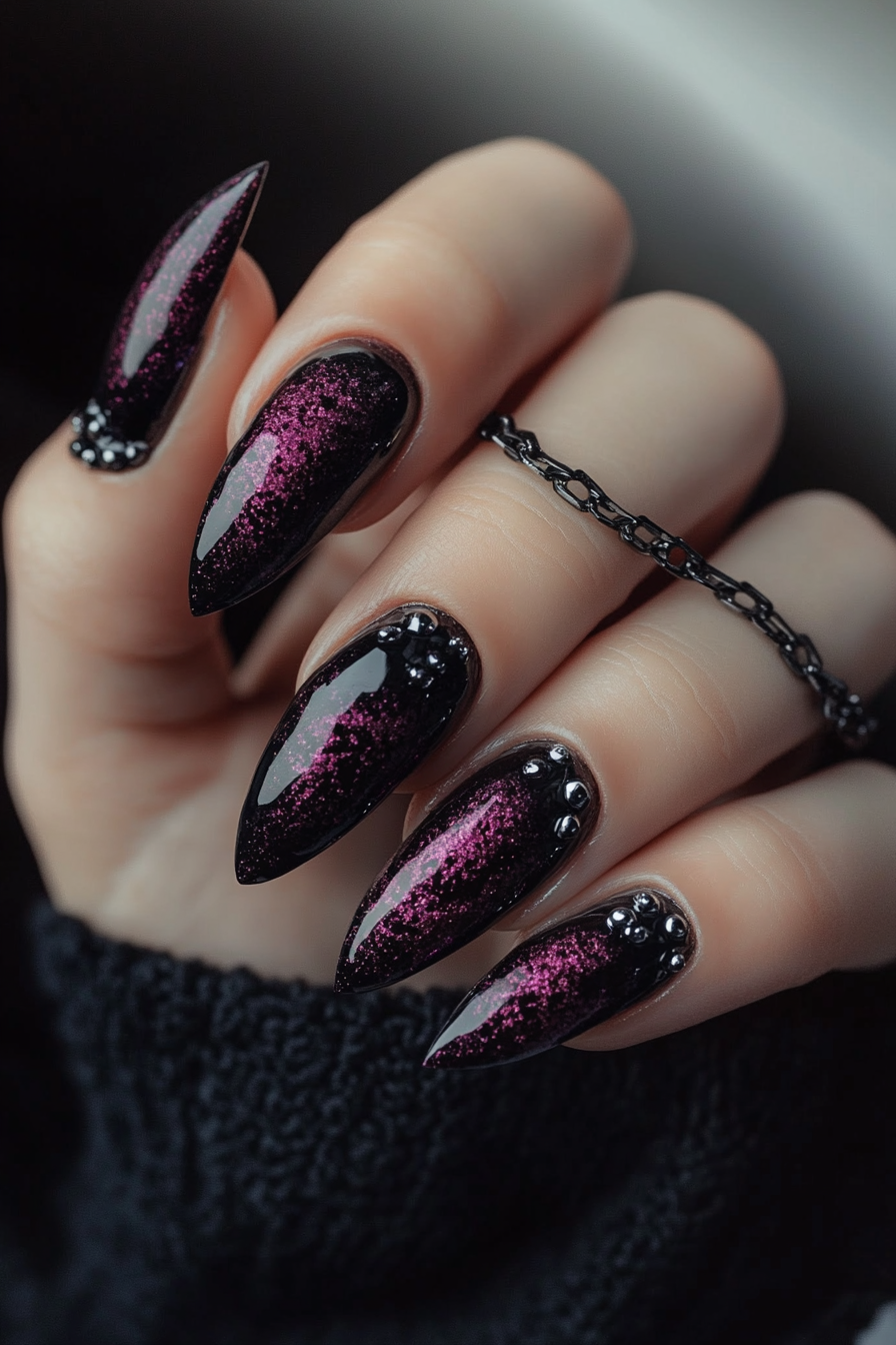 26. Grunge Glam (90S Nail Design Ideas) - 90S Nail Design Ideas