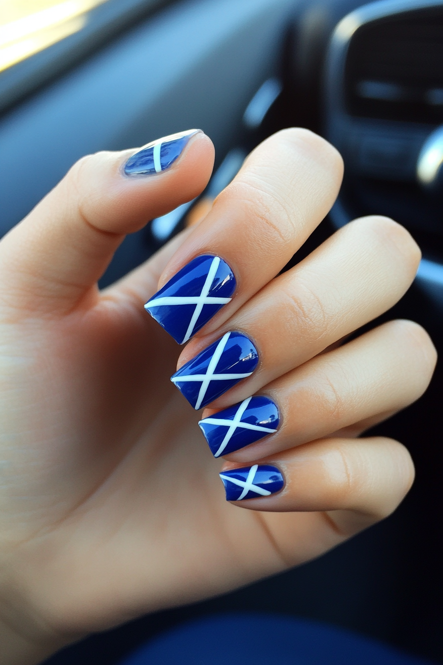 19. Abstract Lines (Blue And White Nail Design Ideas) - Blue And White Nail Design Ideas